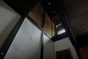 YADORU KYOTO HANARE Shirotaki No Yado