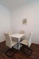 City Palace Apartments 1020 Vie