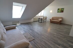 City Palace Apartments 1020 Vie