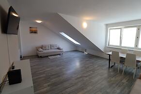 City Palace Apartments 1020 Vie