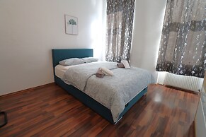 City Palace Apartments 1020 Vie