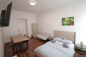 City Palace Apartments 1020 Vie