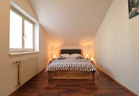 City Palace Apartments 1020 Vie