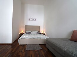 City Palace Apartments 1020 Vie