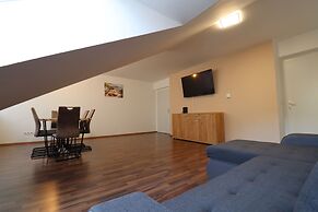 City Palace Apartments 1020 Vie