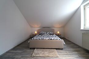 City Palace Apartments 1020 Vie