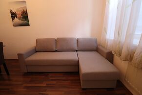 City Palace Apartments 1020 Vie