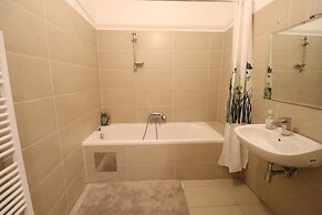 City Palace Apartments 1020 Vie