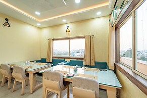 Treebo Premium Zorba