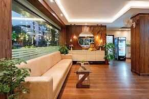 Treebo Premium Zorba