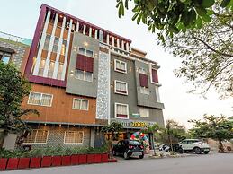 Treebo Premium Zorba