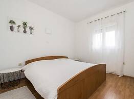 Relaxing Bisko Retreat With Outdoor Pool, Furnished Terrace and BBQ