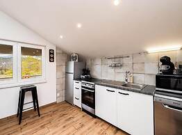 Relaxing Bisko Retreat With Outdoor Pool, Furnished Terrace and BBQ