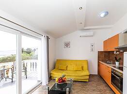 Exquisite Spacious Villa Bufaline With Pool and Gym