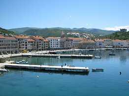 Apartments Bionda Senj