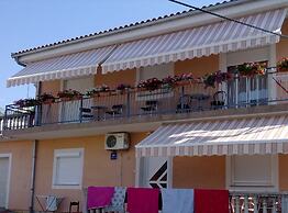 Apartments Bionda Senj