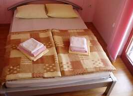 Apartments Bionda Senj