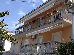 Apartments Bionda Senj