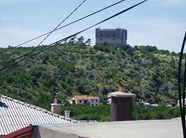 Apartments Bionda Senj