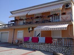 Apartments Bionda Senj