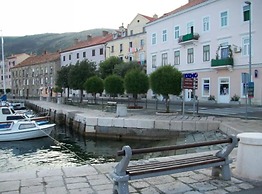Apartments Bionda Senj