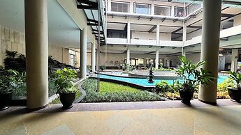 Unique Resort & Lifestyle