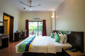 Treebo Reveniir Resort