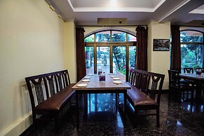 Treebo Reveniir Resort