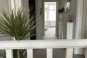 Luxury Family Home Central Bournemouth Sleeps 6