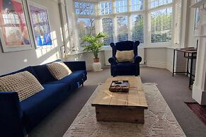 Luxury Family Home Central Bournemouth Sleeps 6