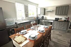 Luxury Family Home Central Bournemouth Sleeps 6