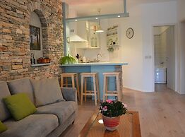 Blissful Bay Apartments Vrboska