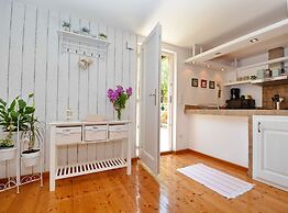 Blissful Bay Apartments Vrboska