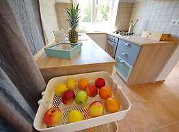 Blissful Bay Apartments Vrboska