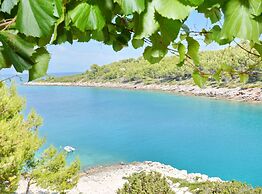 Blissful Bay Apartments Vrboska