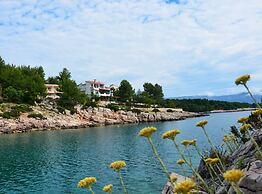 Blissful Bay Apartments Vrboska