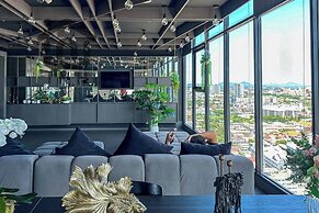 The BASE Central Pattaya By INH Global