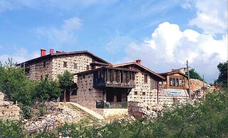 Ayşenaz Hanım Konağı