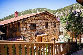 Ayşenaz Hanım Konağı