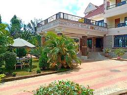 Equator Pastoral Resort