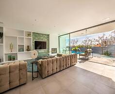 Villa in Carrer del Kiwi