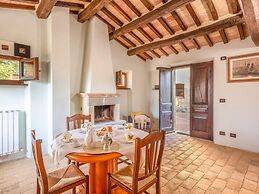 Agriturismo Borgo Pulciano in Montone