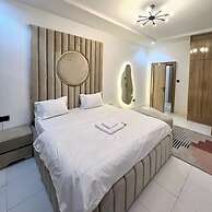 Top Ranks Hotel Galaxy