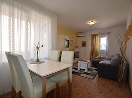 Brigth and Breezy Rovinj Apartments