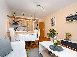 Brigth and Breezy Rovinj Apartments