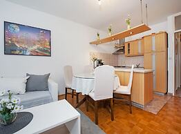 Brigth and Breezy Rovinj Apartments