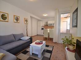 Brigth and Breezy Rovinj Apartments