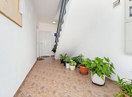 Brigth and Breezy Rovinj Apartments