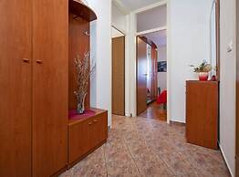 Brigth and Breezy Rovinj Apartments