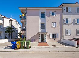 Brigth and Breezy Rovinj Apartments